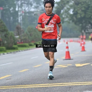 Runner Photo 7033515