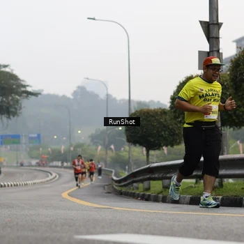 Runner Photo 7033519