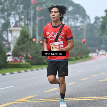 Runner Photo 7033520