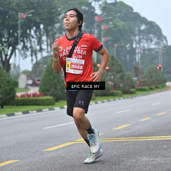 Runner Photo 7033528