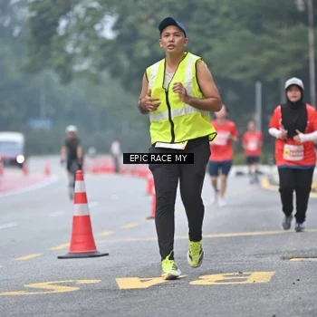 Runner Photo 7033579
