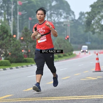 Runner Photo 7033587