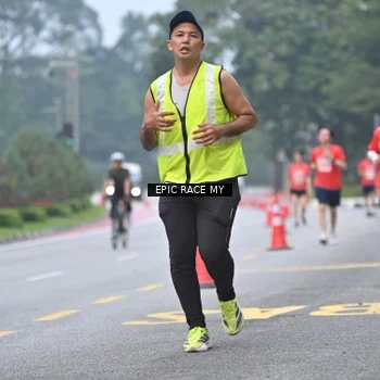Runner Photo 7033588