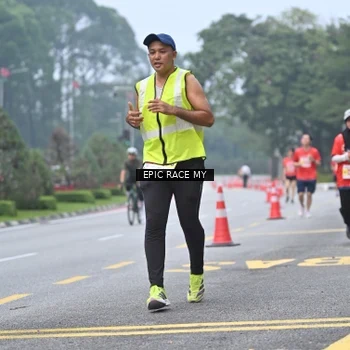 Runner Photo 7033596