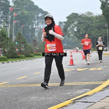 Runner Photo 7033608