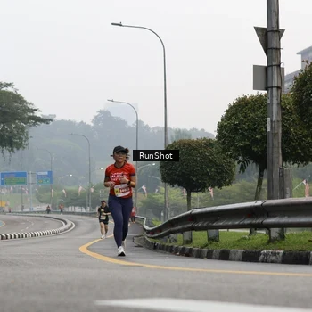 Runner Photo 7033616