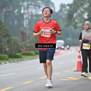 Runner Photo 7033629