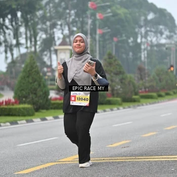 Runner Photo 7033654