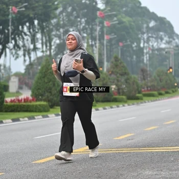 Runner Photo 7033655