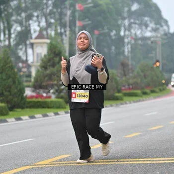 Runner Photo 7033658