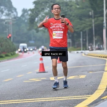 Runner Photo 7033669