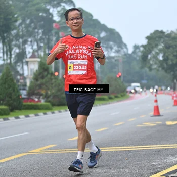 Runner Photo 7033671