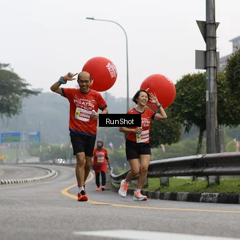 Runner Photo 7033678