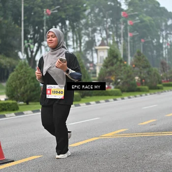 Runner Photo 7033680