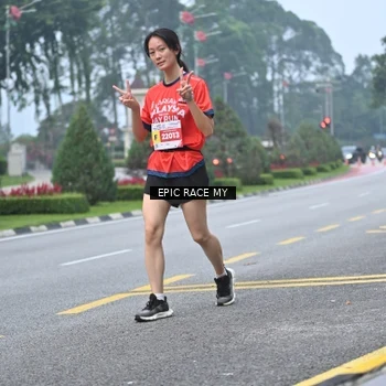 Runner Photo 7033698