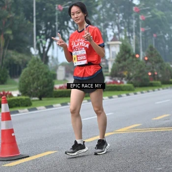 Runner Photo 7033705