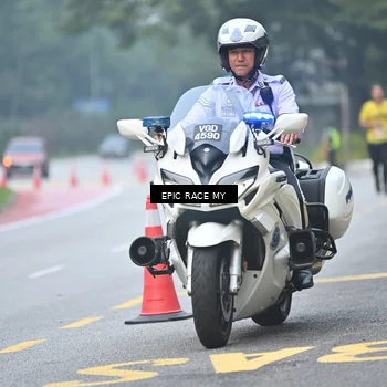 Runner Photo 7033709