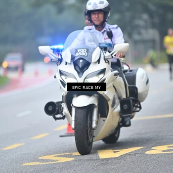 Runner Photo 7033718