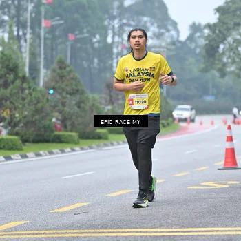 Runner Photo 7033738