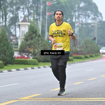 Runner Photo 7033739