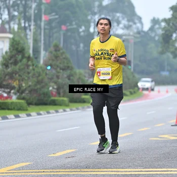 Runner Photo 7033740