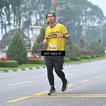 Runner Photo 7033748