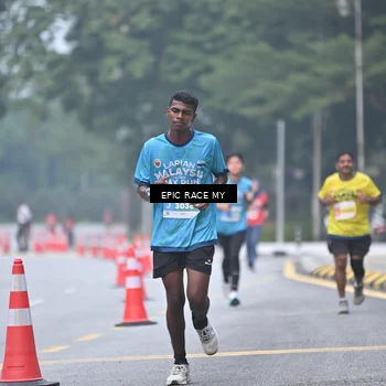 Runner Photo 7033753