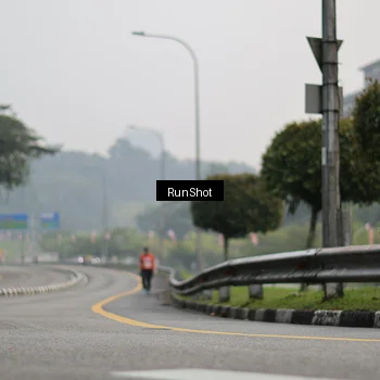 Runner Photo 7033757