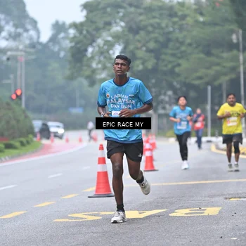 Runner Photo 7033768