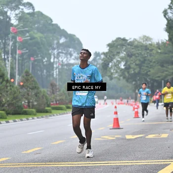 Runner Photo 7033770