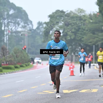 Runner Photo 7033777