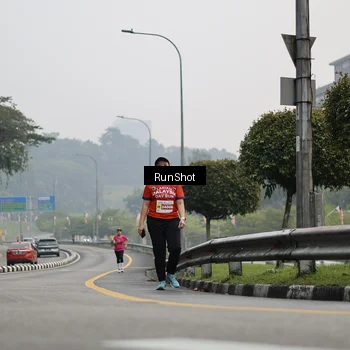 Runner Photo 7033778