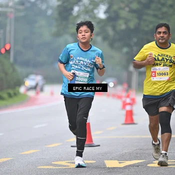 Runner Photo 7033794