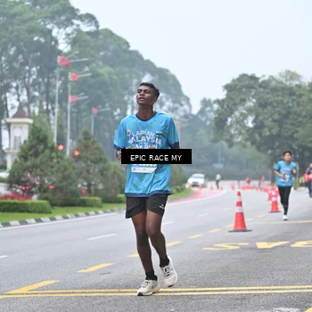 Runner Photo 7033795
