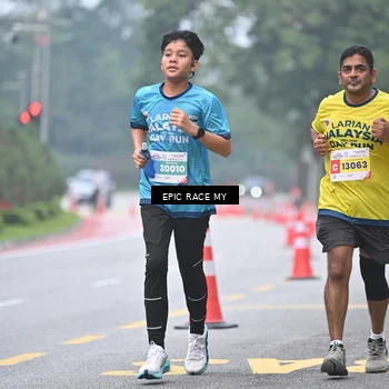 Runner Photo 7033798