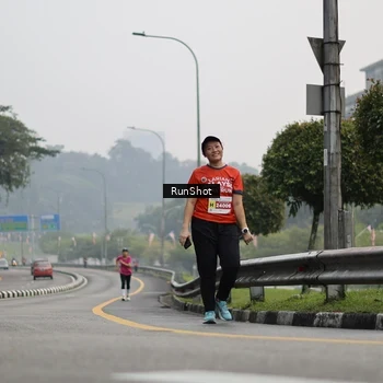 Runner Photo 7033801