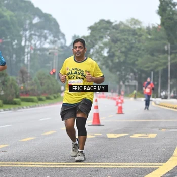 Runner Photo 7033802