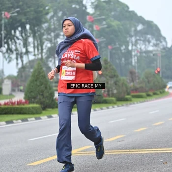 Runner Photo 7033847