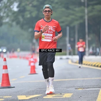Runner Photo 7033850