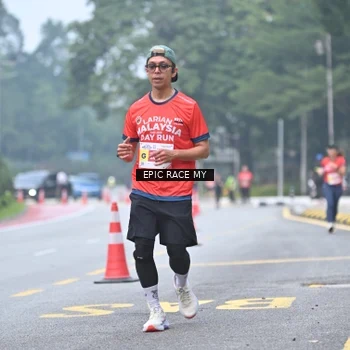 Runner Photo 7033867