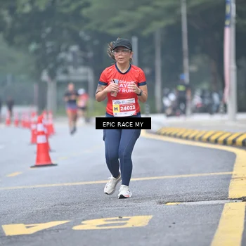 Runner Photo 7033883
