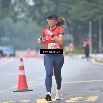 Runner Photo 7033887
