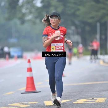 Runner Photo 7033894