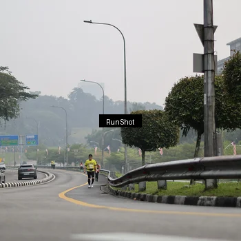 Runner Photo 7033896