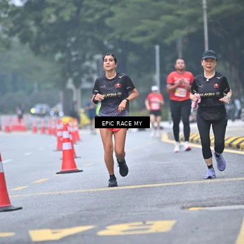 Runner Photo 7033908