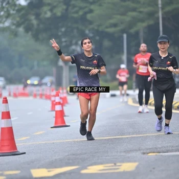 Runner Photo 7033915