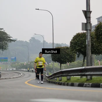 Runner Photo 7033921