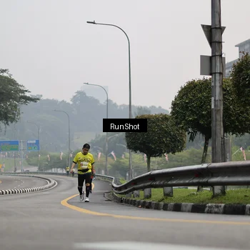 Runner Photo 7033922