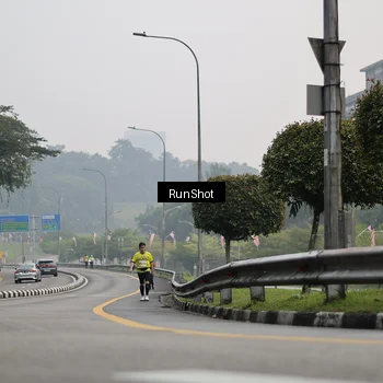 Runner Photo 7033934