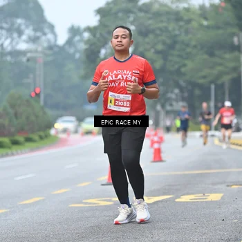 Runner Photo 7033942